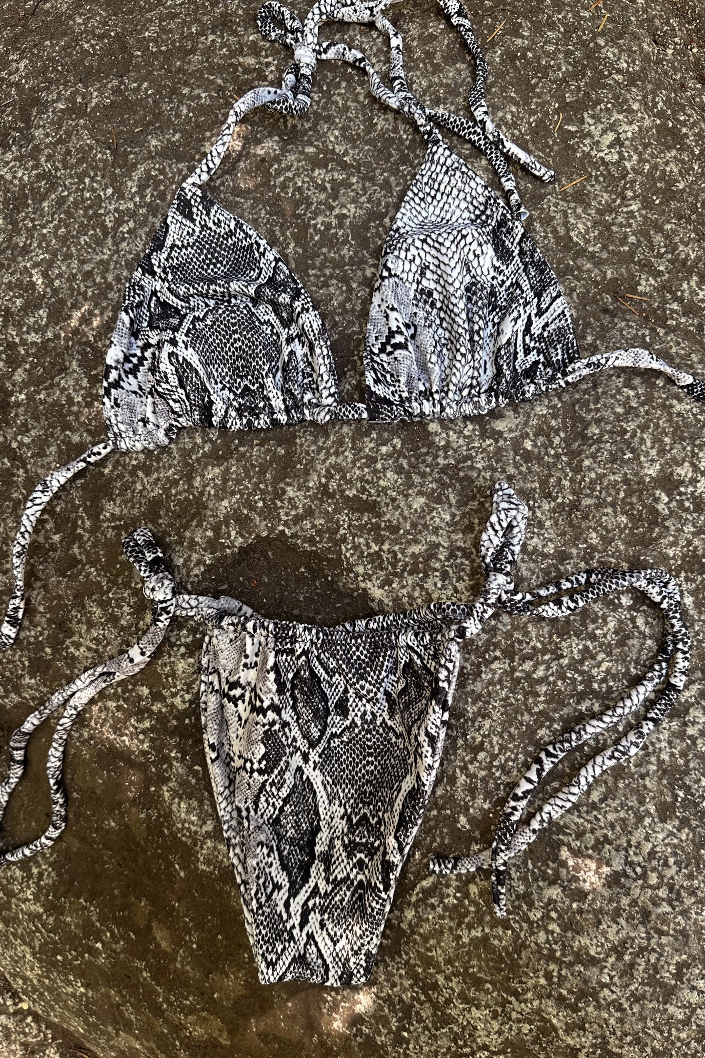 AMANDA BOTTOM SNAKE